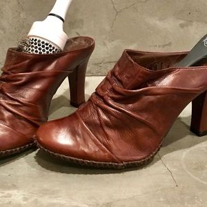 Shoes in excellent condition